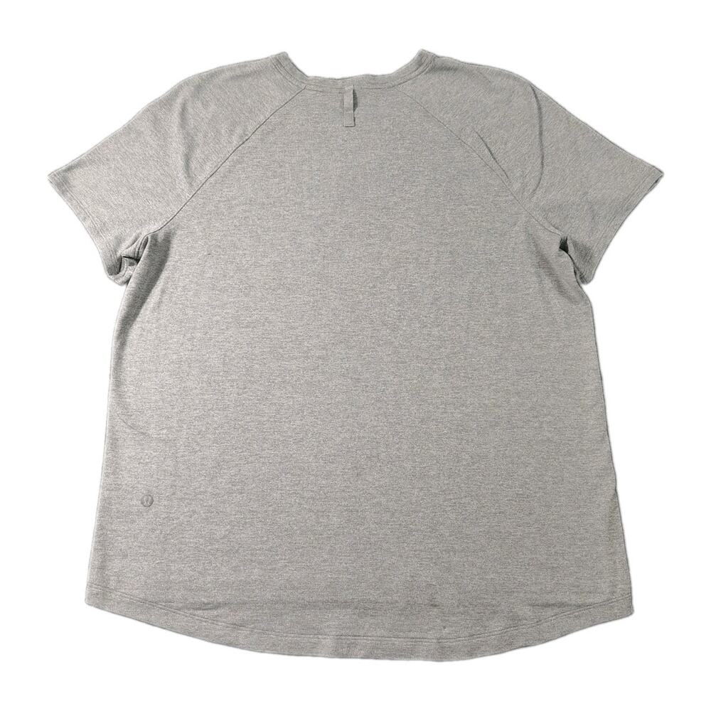 Lululemon Better Each Day Shirt Mens M Gray Short Sleeve Stretch Performance EUC - Picture 6 of 7